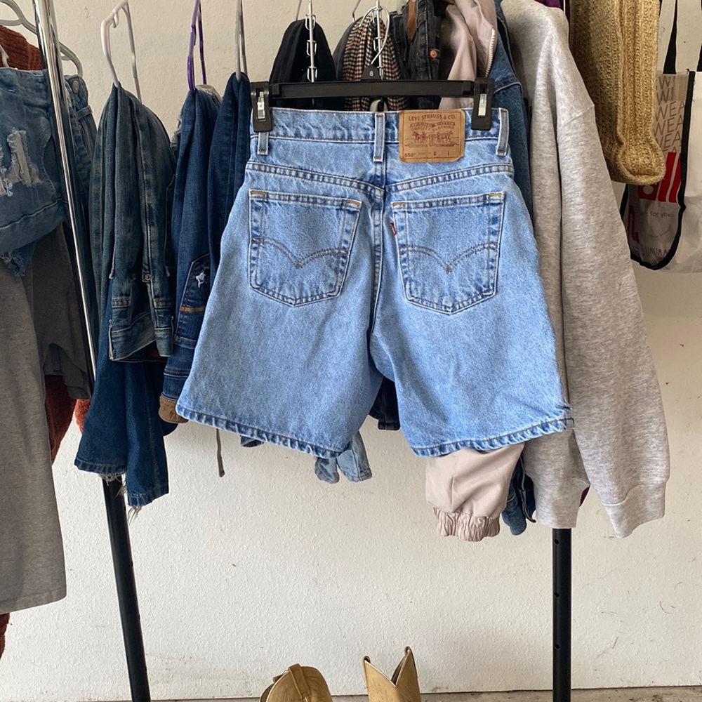 Vintage Levi mom jeans